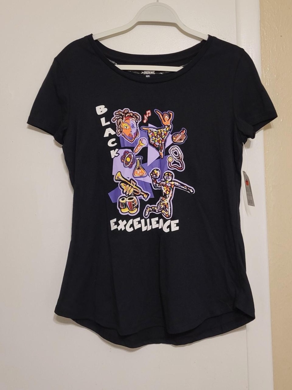Black 'Black Excellence' Graphic Short Sleeve Tee - Women